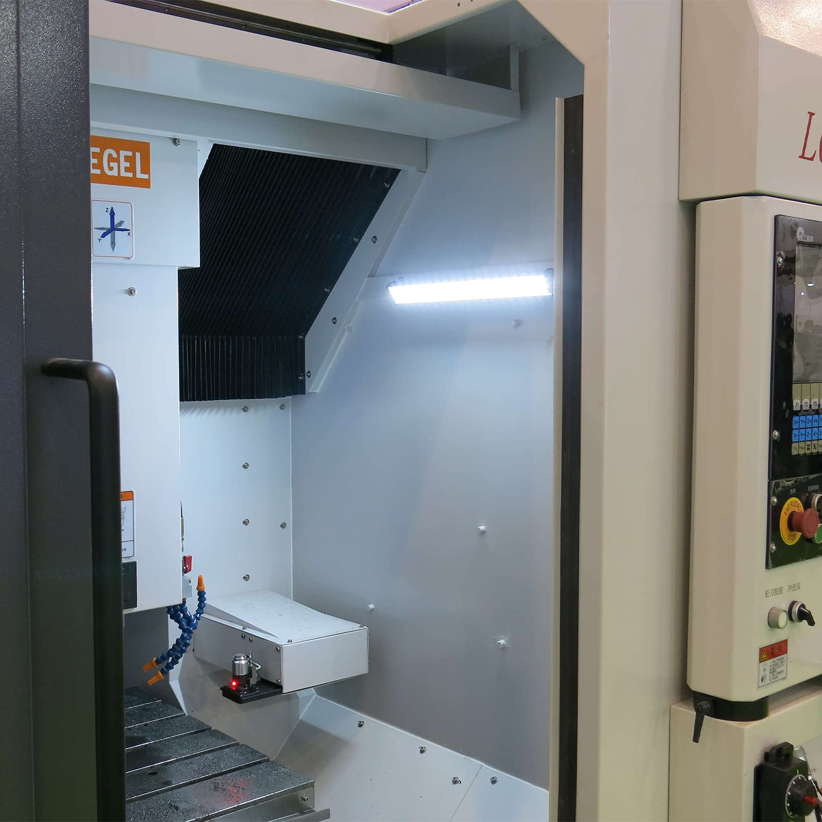 CNC LED work light 230V/24V IP - Workshop Tools Youtube reseña y precio